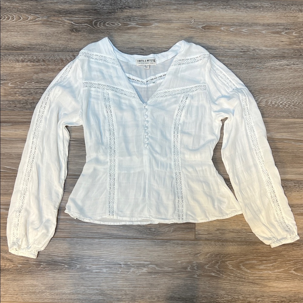 Idyllwind By Miranda Lambert Cream Lace-Trim Blouse